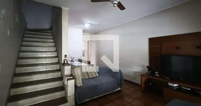 Casa com 3 quartos à venda na Rua Andorinha, --, Jardim, Santo André