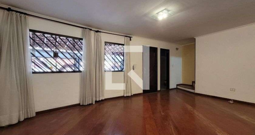 Casa à Venda - Parque Bandeirante, 3 Quartos,  150 m2