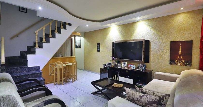 Casa com 4 quartos à venda na Rua Guarulhos, --, Utinga, Santo André