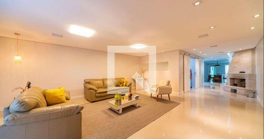 Casa com 6 quartos à venda na Rua Porto Alegre, --, Vila Assunção, Santo André