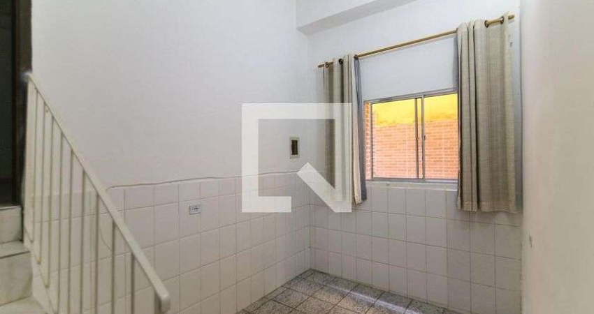 Casa à Venda - Jardim Monte Alegre, 1 Quarto,  50 m2