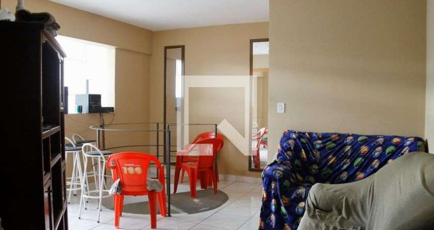 Apartamento à Venda - Santa Maria, 2 Quartos,  143 m2
