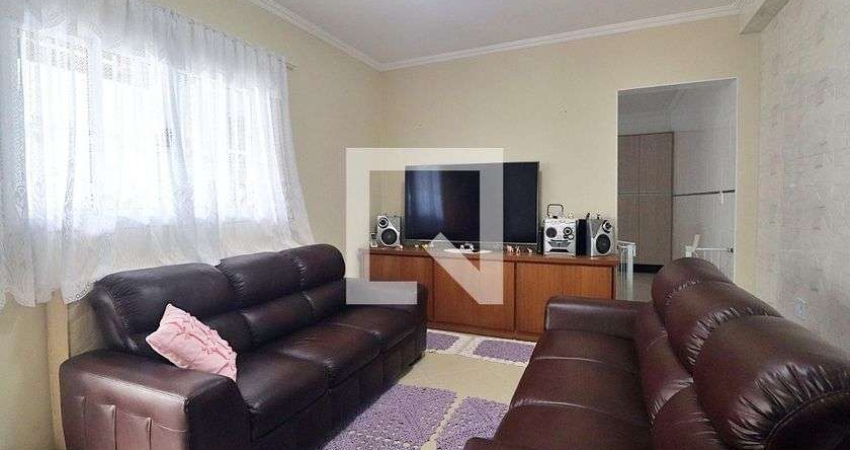 Casa com 2 quartos à venda na Rua Timor, --, Vila Clarice, Santo André