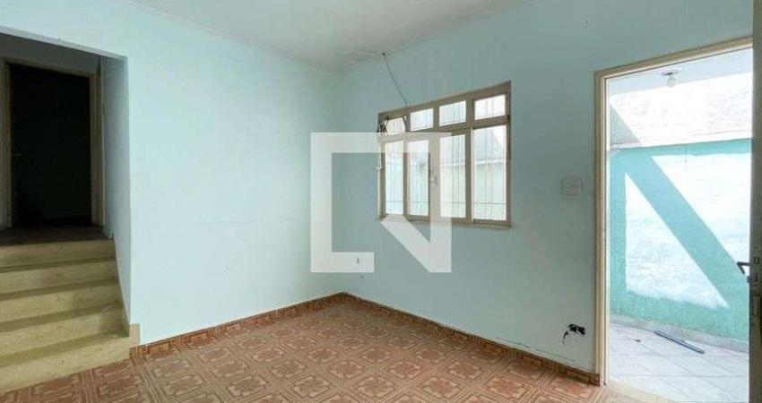 Casa à Venda - Vila Jordanópolis, 3 Quartos,  200 m2