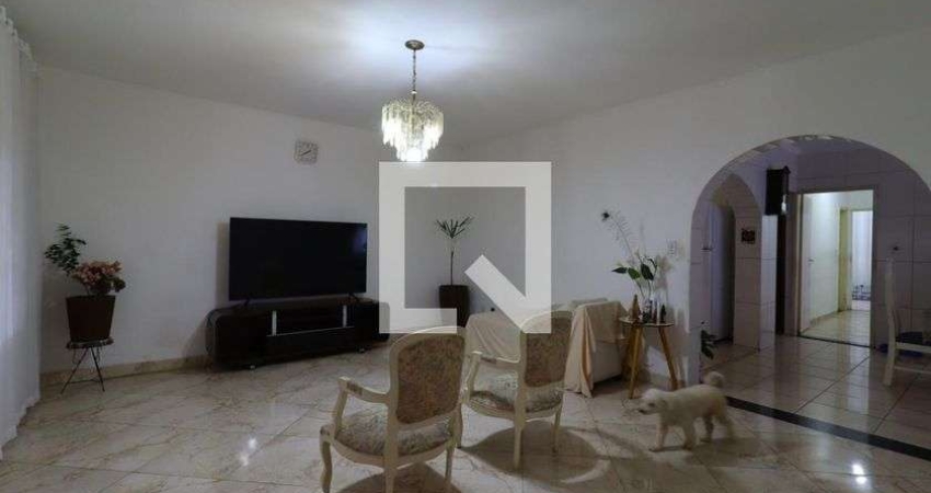 Casa à Venda - Parque Erasmo Assunção, 3 Quartos,  250 m2