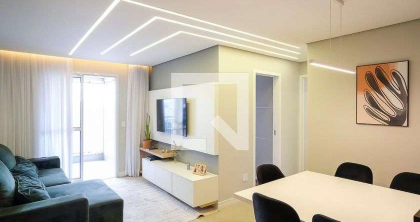 Apartamento à Venda - Santa Maria, 2 Quartos,  58 m2