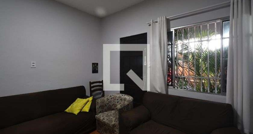 Casa à Venda - Jardim das Maravilhas, 3 Quartos,  88 m2