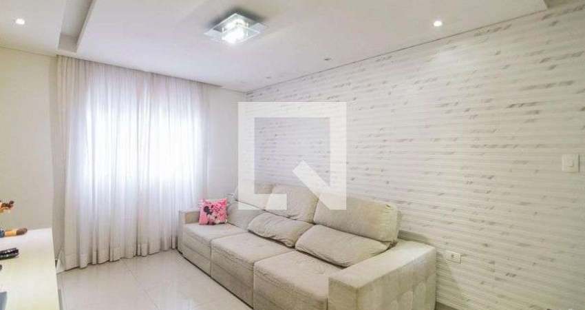 Casa à Venda - Vila Cecília Maria, 2 Quartos,  94 m2