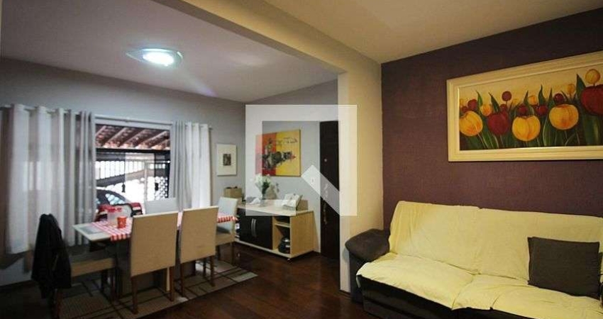 Casa com 3 quartos à venda na Rua Marisa Prado, --, Nova Petrópolis, São Bernardo do Campo