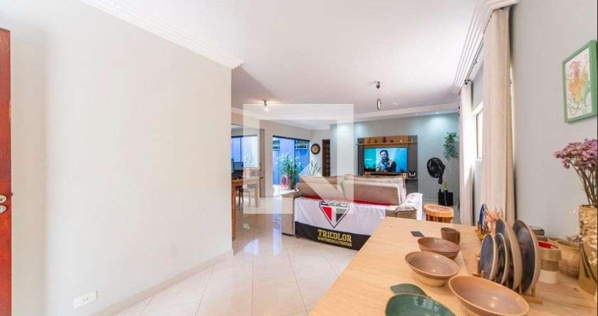 Casa à Venda - Jardim Bela Vista, 6 Quartos,  391 m2