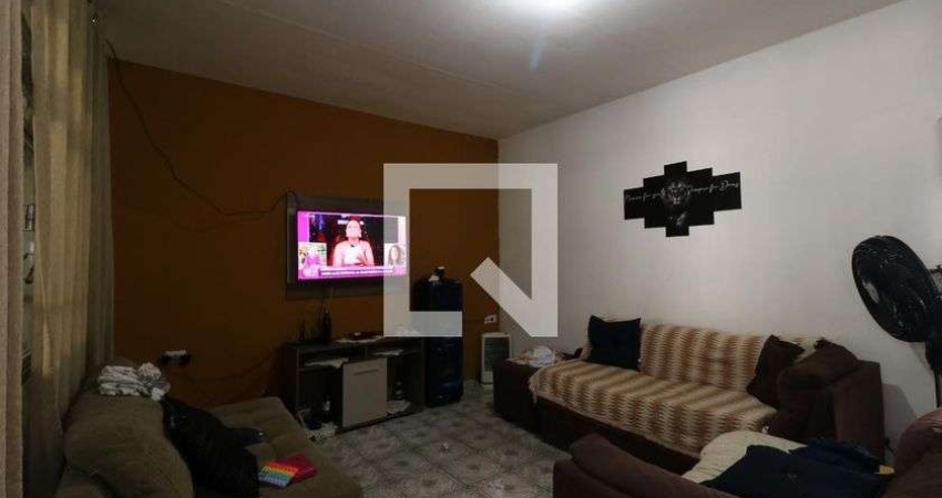 Casa à Venda - Parque João Ramalho, 2 Quartos,  250 m2