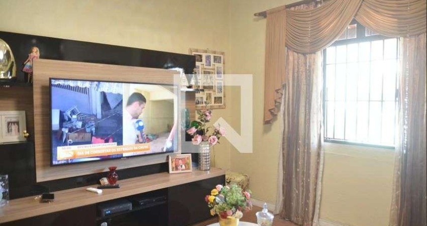 Casa com 3 quartos à venda na Rua Timor, --, Parque Oratório, Santo André