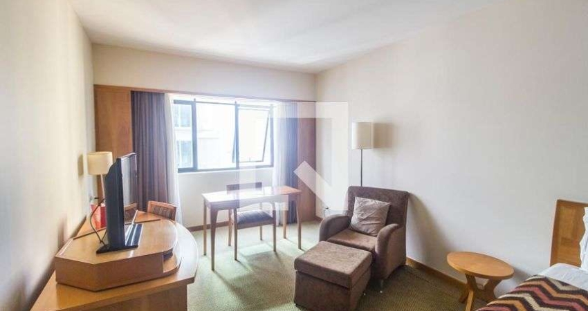 Apartamento com 1 quarto à venda na Avenida Cauaxi, --, Alphaville, Barueri