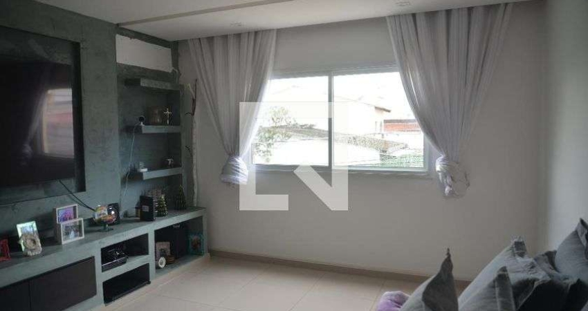 Casa à Venda - Parque Bandeirante, 3 Quartos,  200 m2