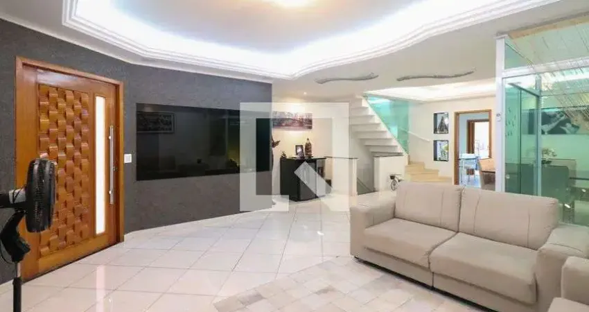 Casa com 3 quartos à venda na Rua Ribeirão Preto, --, Olímpico, São Caetano do Sul