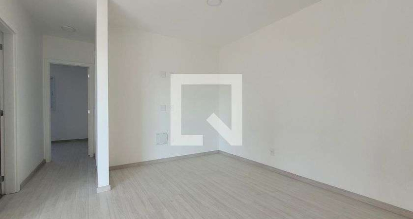 Apartamento à Venda - Vila Metalúrgica, 2 Quartos,  57 m2
