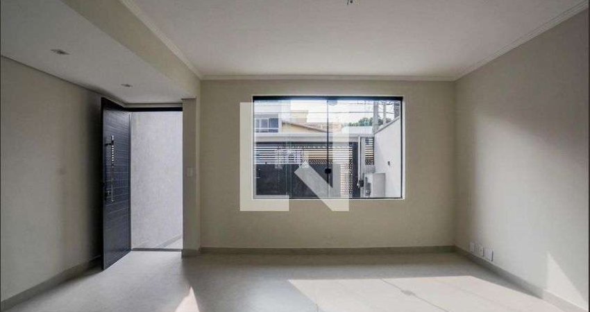 Casa à Venda - Parque Bandeirante, 2 Quartos,  150 m2