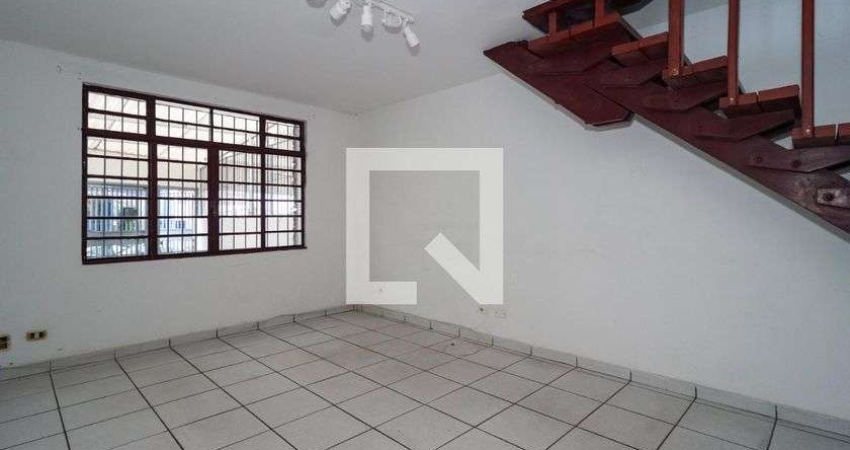 Casa à Venda - Vila Santa Luzia, 4 Quartos,  230 m2