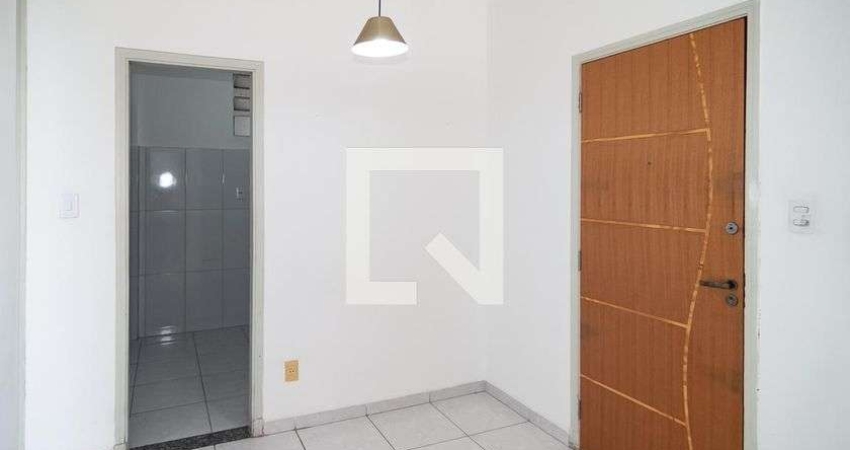 Apartamento à Venda - Bela Vista, 2 Quartos,  63 m2