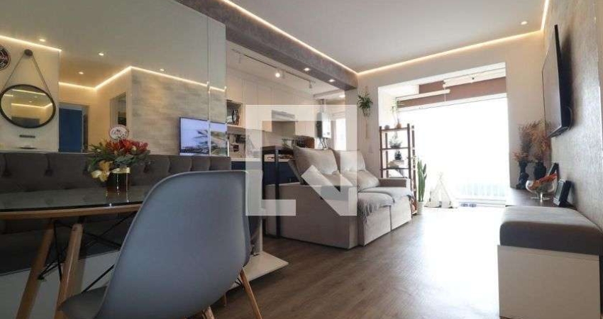 Apartamento à Venda - Parque Bandeirante, 2 Quartos,  62 m2