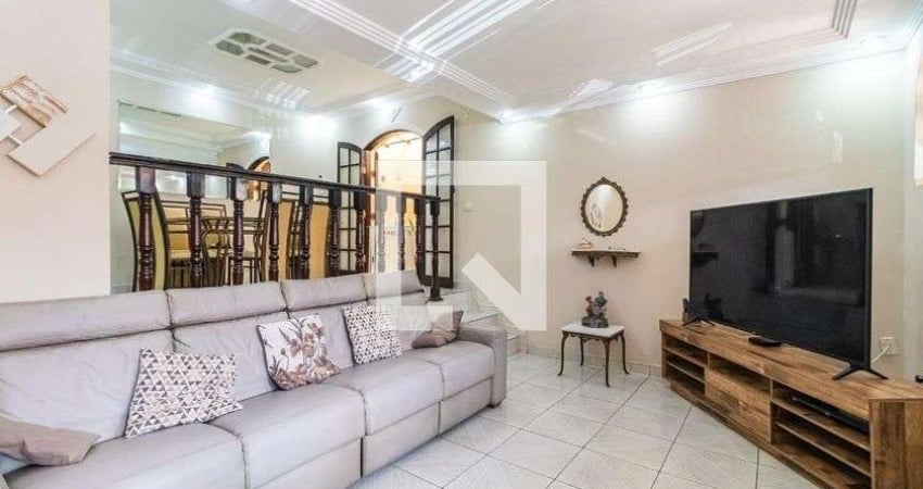 Casa à Venda - Jardim Esperança, 3 Quartos,  220 m2