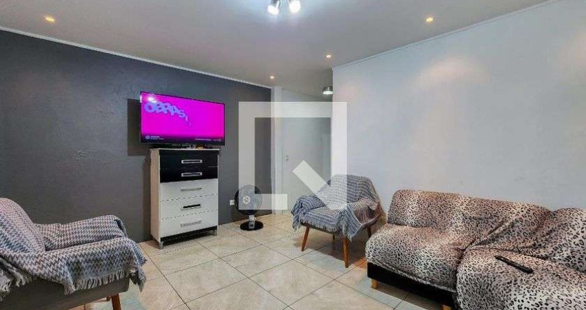 Casa à Venda - Jardim Independência, 4 Quartos,  260 m2