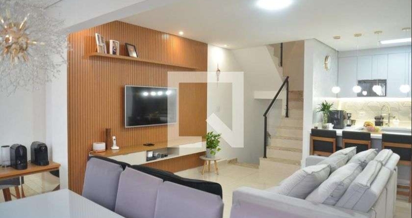 Casa à Venda - Parque Bandeirante, 2 Quartos,  180 m2