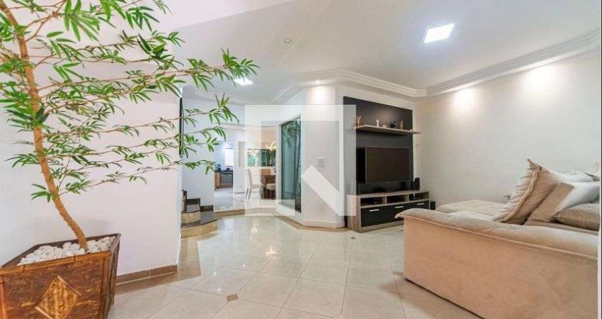 Casa à Venda - Parque das Nações, 3 Quartos,  240 m2