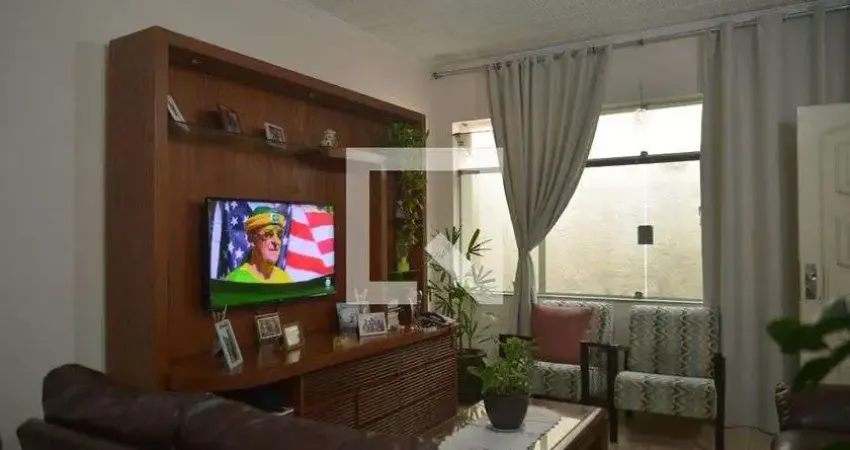 Casa com 3 quartos à venda na Rua das Aroeiras, --, Jardim, Santo André