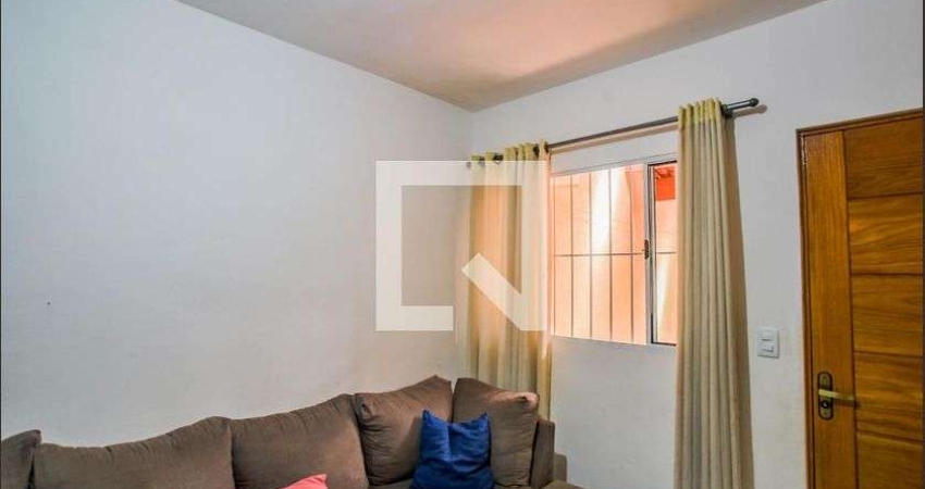 Casa à Venda - Jardim das Maravilhas, 2 Quartos,  70 m2