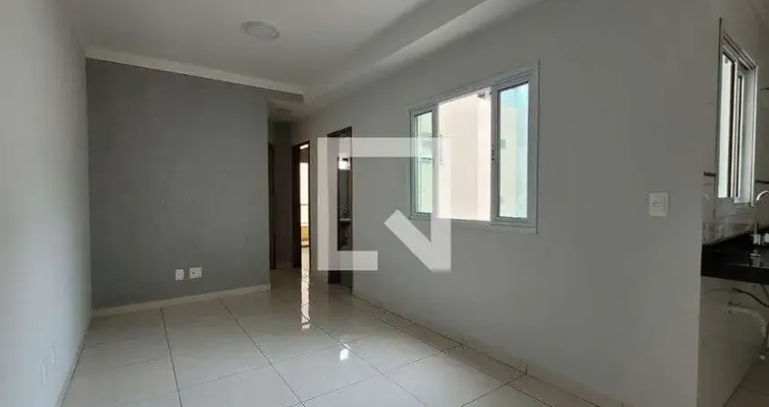 Apartamento à Venda - Vila Apiaí, 2 Quartos,  92 m2