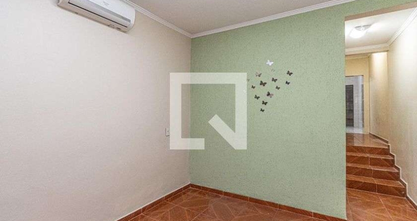 Casa com 2 quartos à venda na Rua Rio Grande do Sul, --, Santo Antônio, São Caetano do Sul
