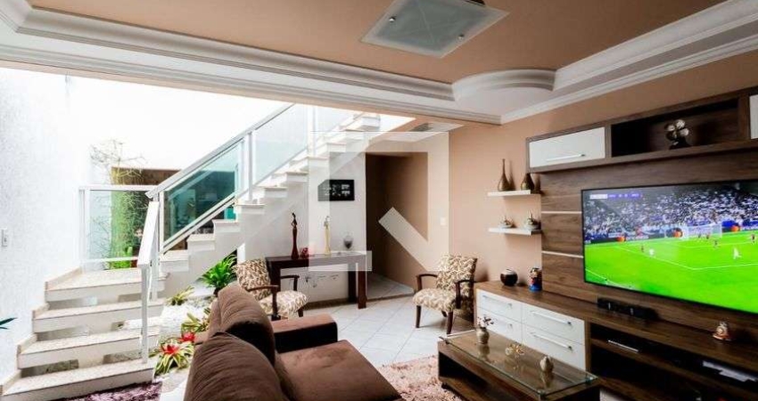 Casa à Venda - Vila Metalúrgica, 3 Quartos,  120 m2