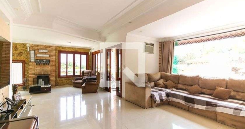 Casa à Venda - Parque Monte Alegre, 5 Quartos,  500 m2