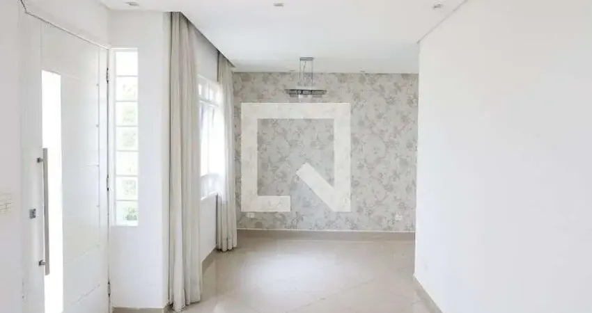 Casa com 2 quartos à venda na Rua Oslo, --, Vila Metalúrgica, Santo André