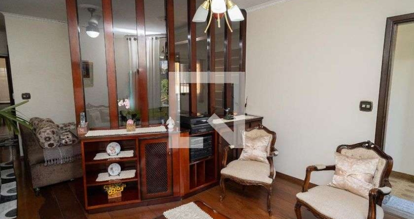 Casa com 3 quartos à venda na Rua Afonso Celso Figueiredo, --, Taboão, São Bernardo do Campo