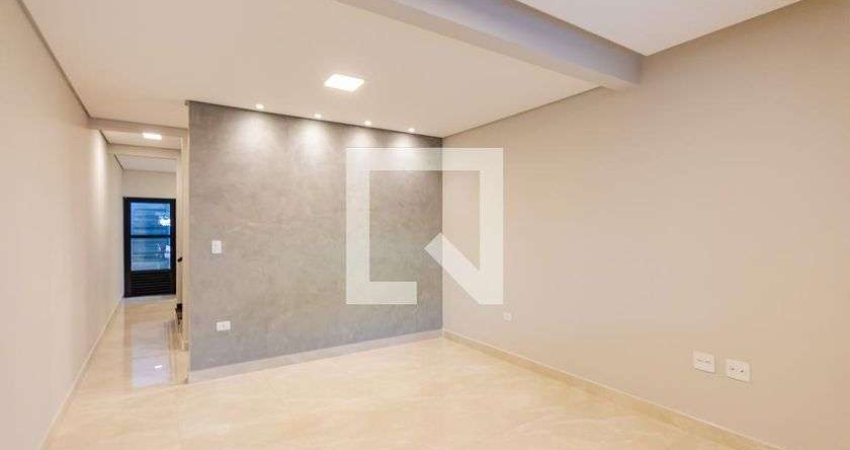 Casa com 3 quartos à venda na Rua Guarujá, --, Parque Oratório, Santo André