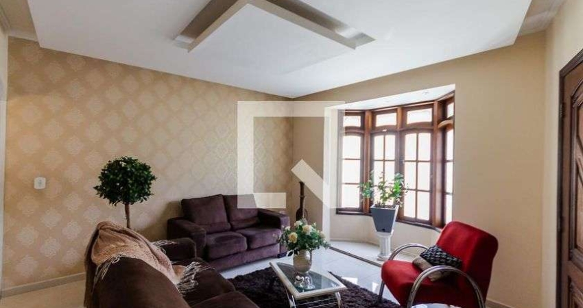 Casa à Venda - Parque das Nações, 3 Quartos,  412 m2
