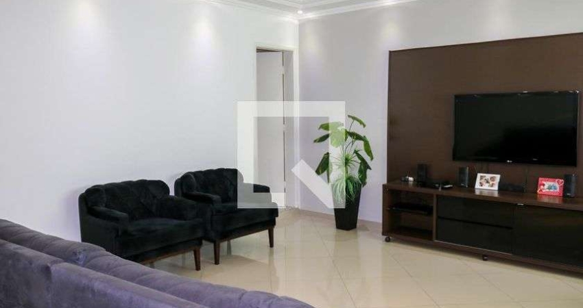 Casa com 3 quartos à venda na Avenida Tijucussu, --, Olímpico, São Caetano do Sul