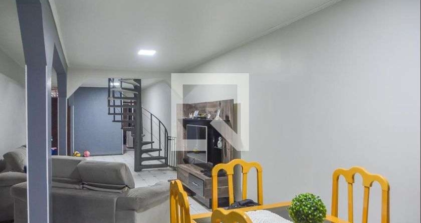 Casa à Venda - Vila Jordanópolis, 4 Quartos,  225 m2