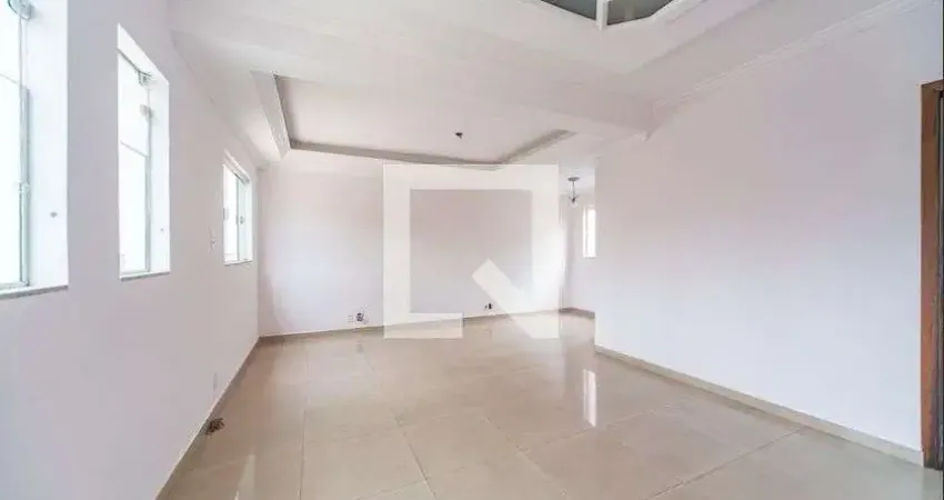 Casa à Venda - Jardim Bela Vista, 4 Quartos,  180 m2