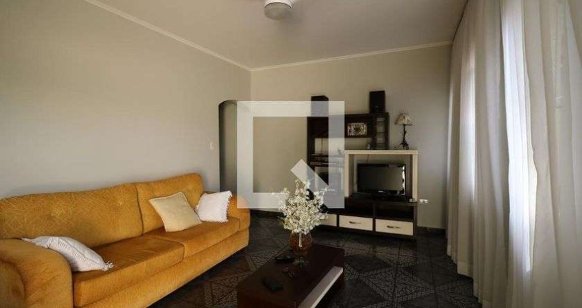 Casa à Venda - Jardim Bela Vista, 4 Quartos,  258 m2