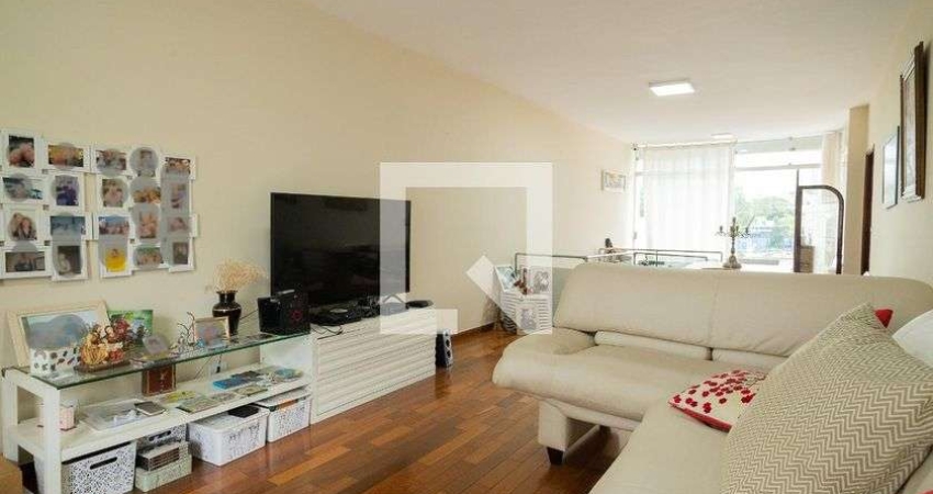Casa com 4 quartos à venda na Alameda Dona Tereza Cristina, --, Nova Petrópolis, São Bernardo do Campo