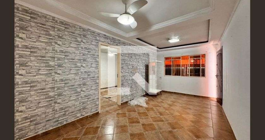Casa com 3 quartos à venda na Rua Chipre, --, Utinga, Santo André