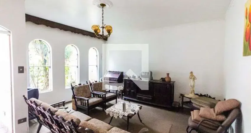 Casa à Venda - Jardim Bela Vista, 3 Quartos,  153 m2