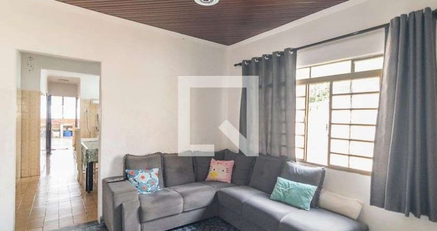 Casa à Venda - Jardim Bela Vista, 3 Quartos,  231 m2