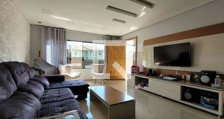 Casa com 3 quartos à venda na Rua Sedan, --, Utinga, Santo André