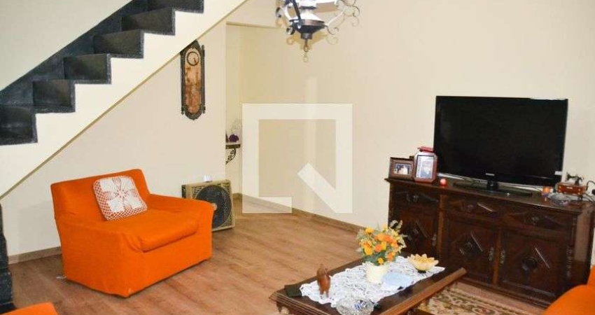 Casa à Venda - Jardim São Caetano, 3 Quartos,  230 m2