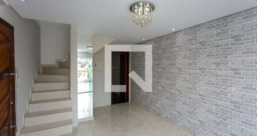 Casa à Venda - Chácara Agrindus, 2 Quartos,  120 m2