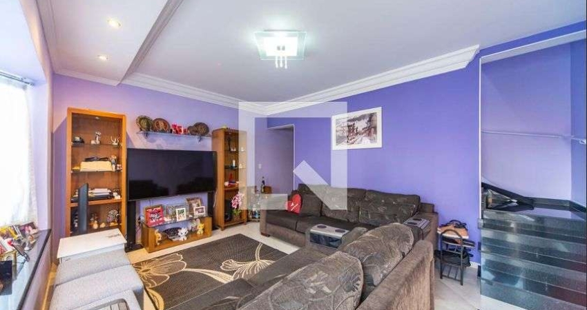 Casa à Venda - Parque Bandeirante, 2 Quartos,  119 m2